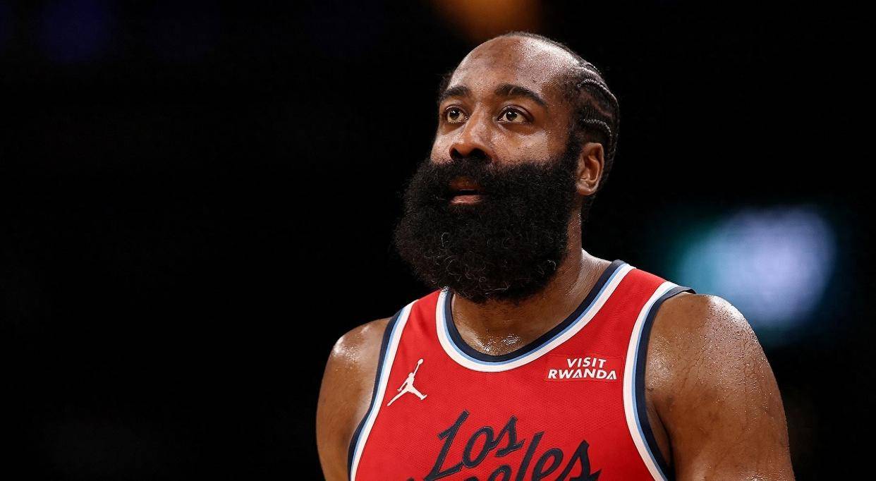 关于赛地聚焦：NBA常规赛冲刺阶段热度飙升，洛杉矶快船更衣室发声，球迷炸锅，数据趋势出现新变化的信息-奇异果体育