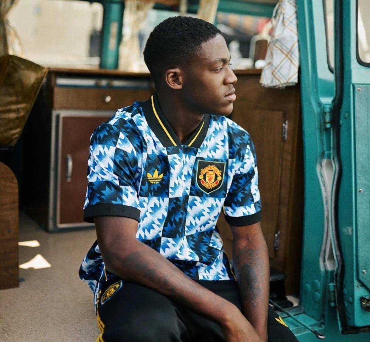 那不勒斯迎英超关键赛；赛前完成体检；媒体盛赞；身体对抗强度拉满(那不勒斯34热那亚)-奇异果网页版